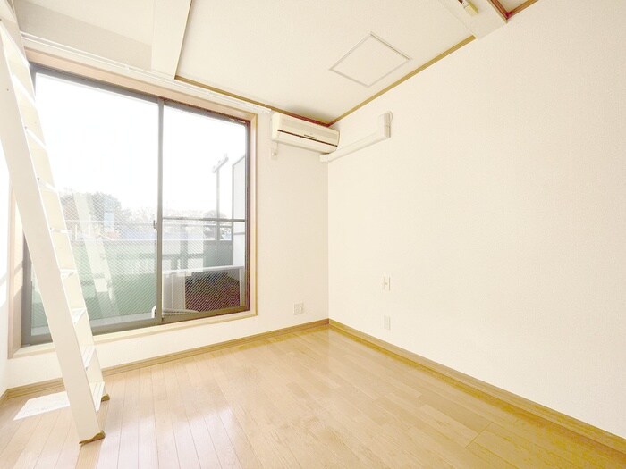 物件内観写真7　(居室)