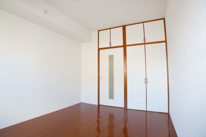 物件内観写真18　(居室)