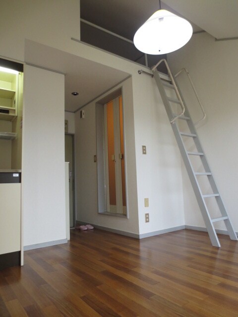 物件内観写真10　(居室)