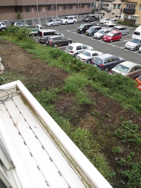 物件内観写真15　(室内からの展望)