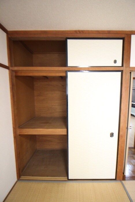 物件内観写真18　(収納)