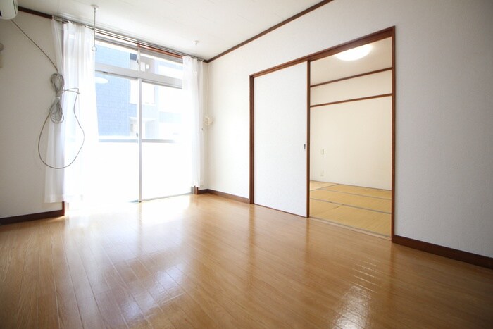 物件内観写真19　(居室)