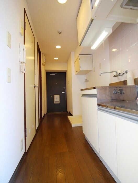 物件内観写真15　(廊下)