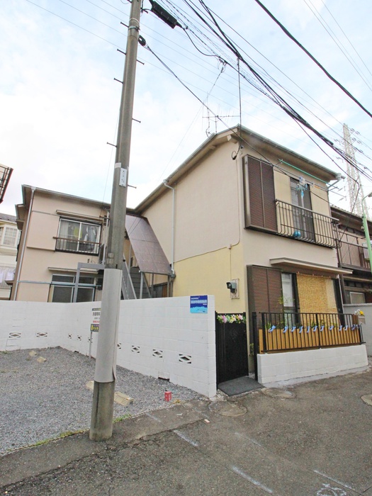 ハウス川口