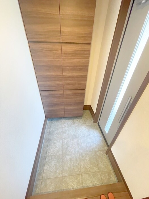 物件内観写真17　(玄関)