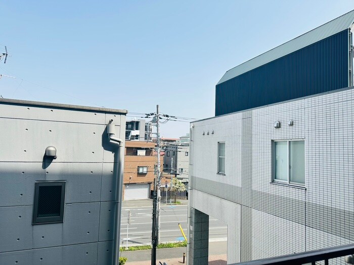 物件内観写真16　(室内からの展望)