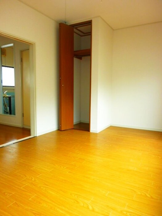 物件内観写真10　(居室)