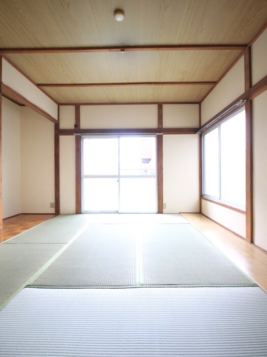 物件内観写真7　(居室)