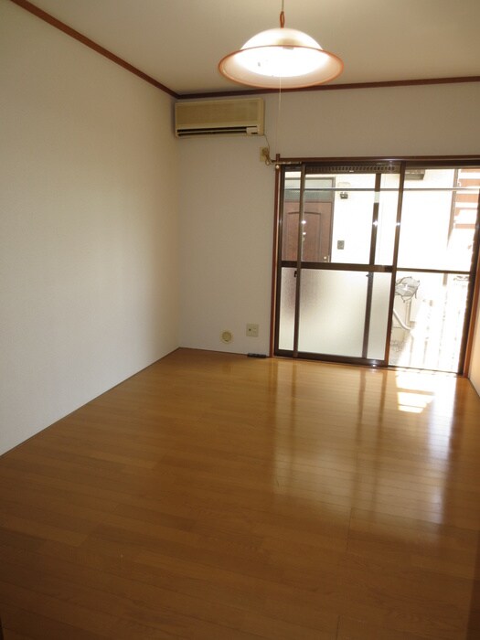 物件内観写真12　(居室)