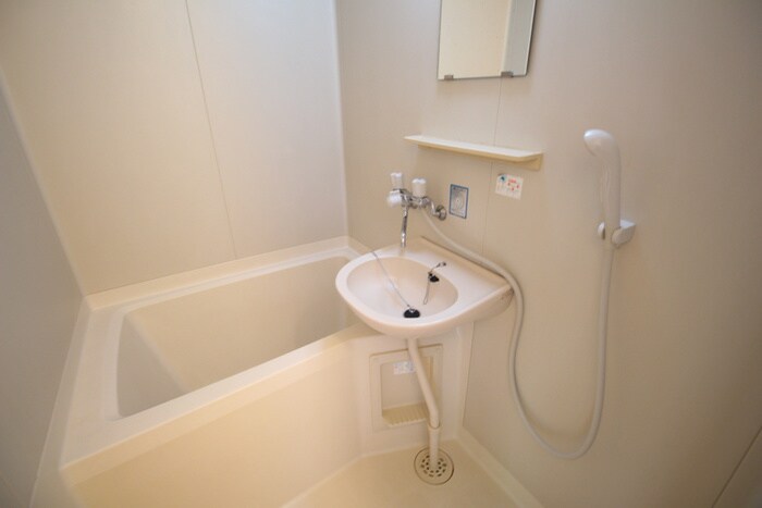 物件内観写真10　(バス／シャワールーム等)