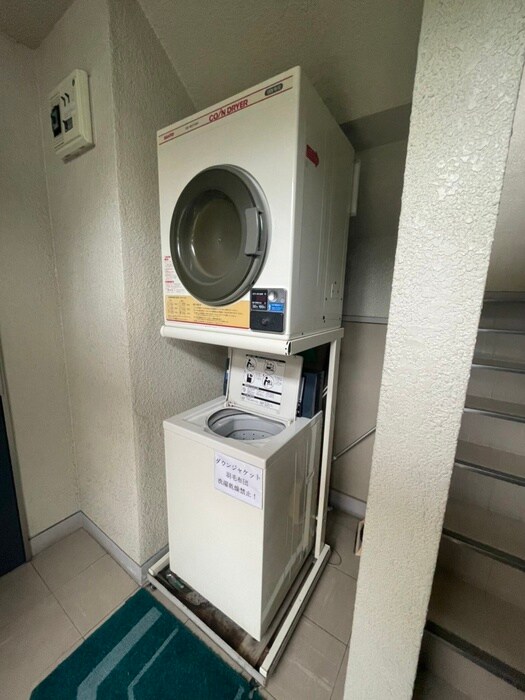 物件外観写真6　(建物設備)