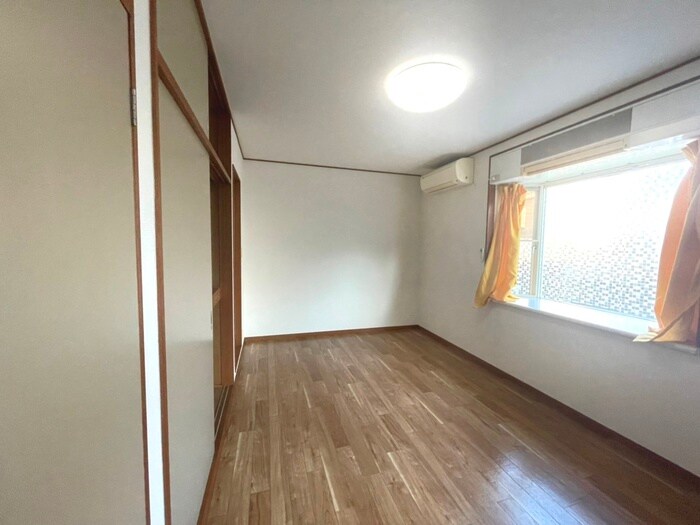 物件内観写真22　(居室)
