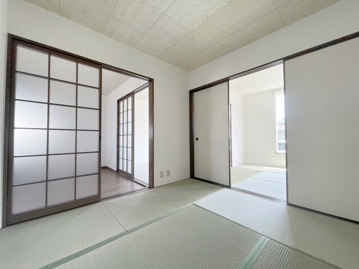 物件内観写真7　(居室)