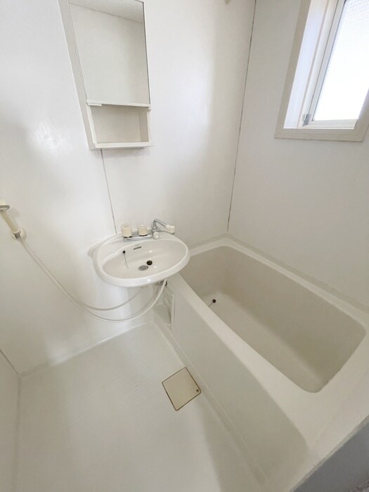 物件内観写真10　(バス／シャワールーム等)