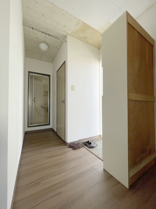 物件内観写真19　(廊下)
