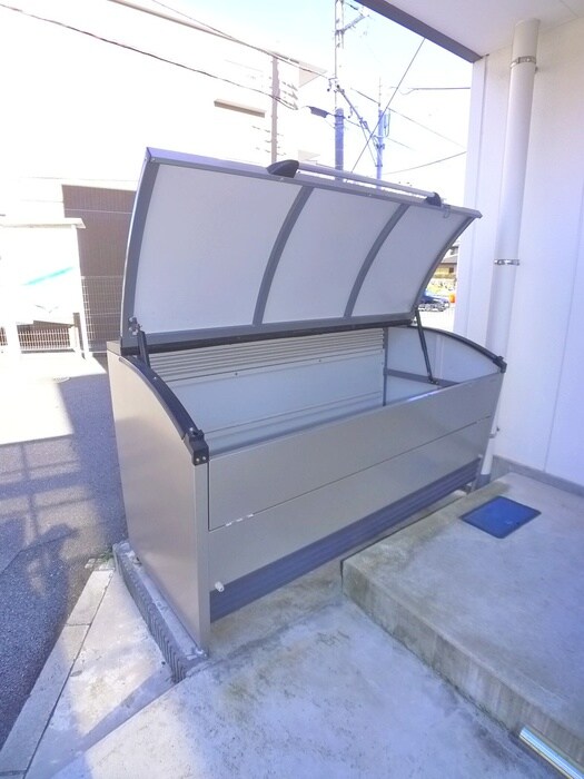 物件外観写真6　(建物設備)