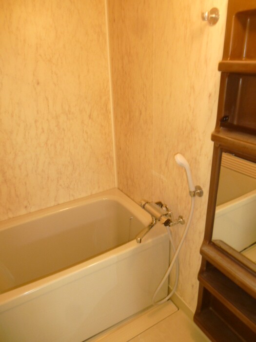 物件内観写真13　(バス／シャワールーム等)