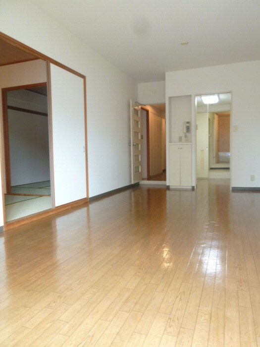 物件内観写真15　(居室)