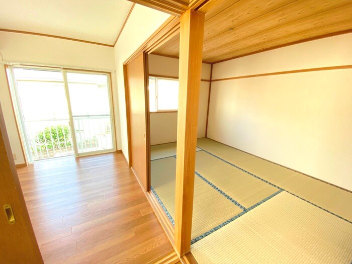 物件内観写真18　(居室)