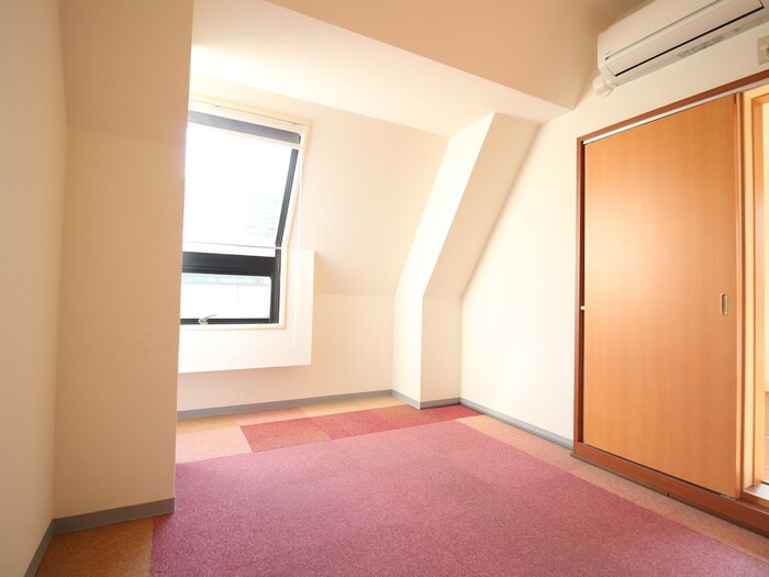 物件内観写真5　(居室)