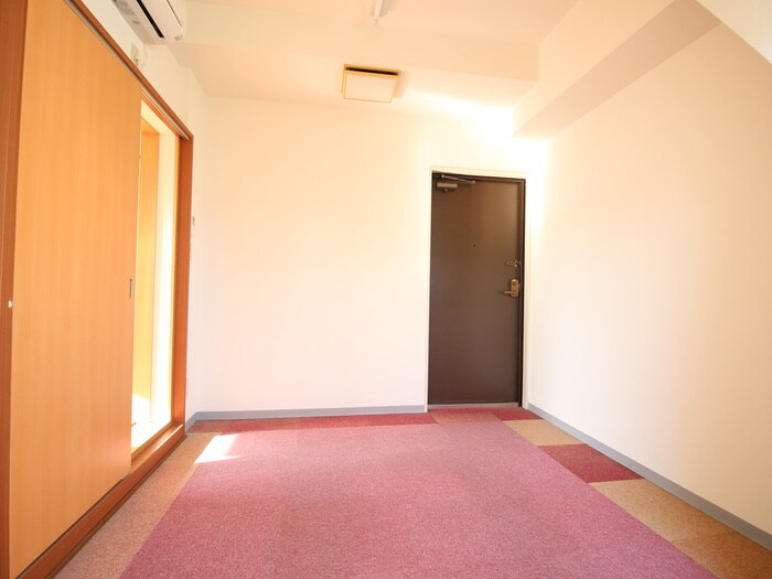 物件内観写真6　(居室)