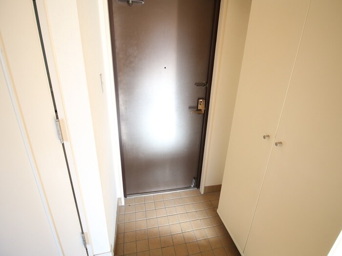 物件内観写真20　(玄関)