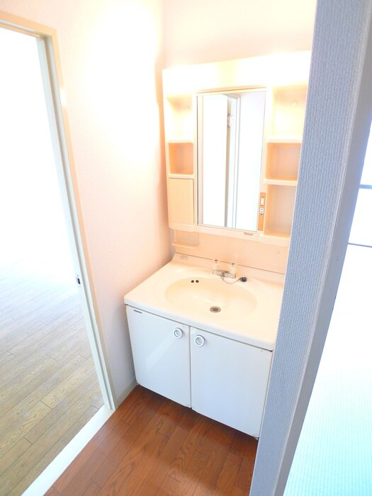 物件内観写真12　(洗面)