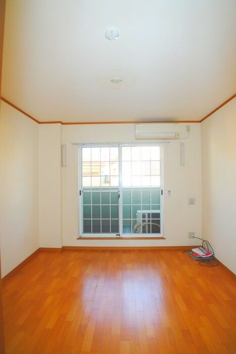 物件内観写真5　(居室)