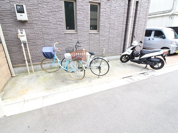 駐輪場