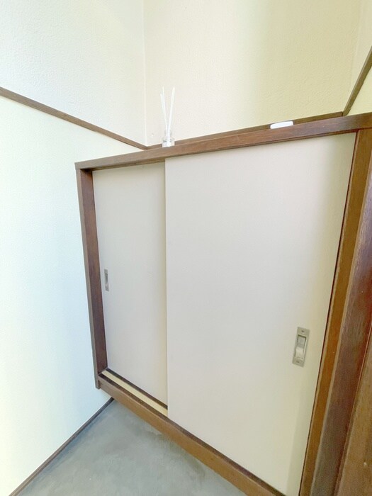 物件内観写真14　(靴箱)