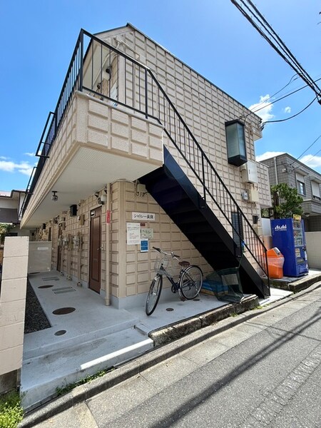 シャトレ荻窪外観写真