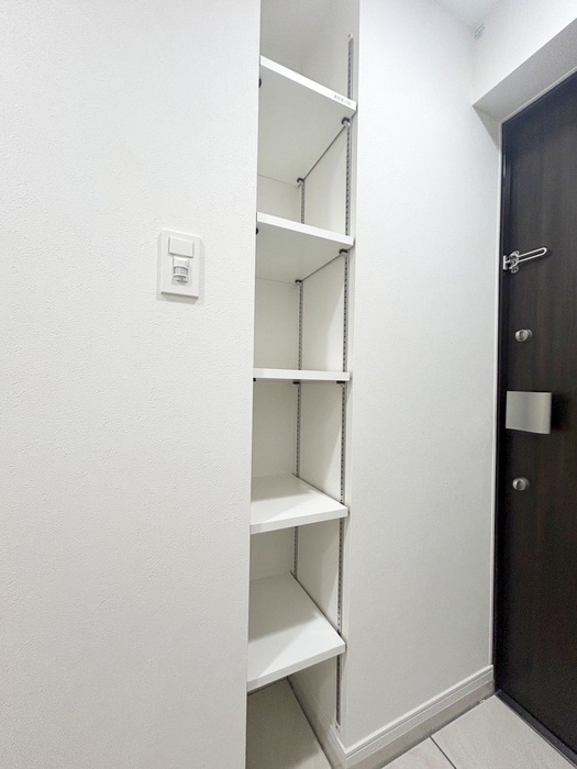 物件内観写真16　(靴箱)