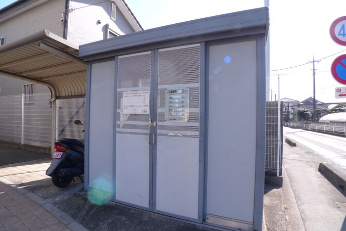 物件外観写真4　(建物設備)