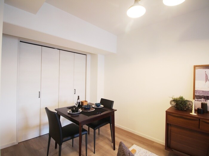 物件内観写真8　(居室)