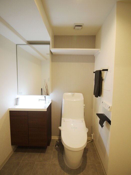 物件内観写真15　(トイレ)