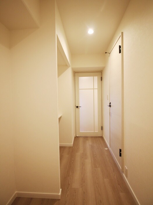 物件内観写真20　(廊下)