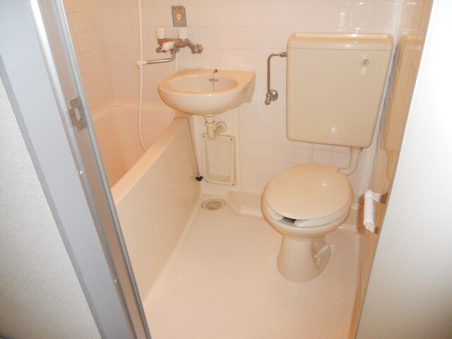 物件内観写真10　(バス／シャワールーム等)