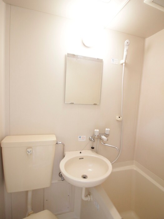 物件内観写真12　(洗面)