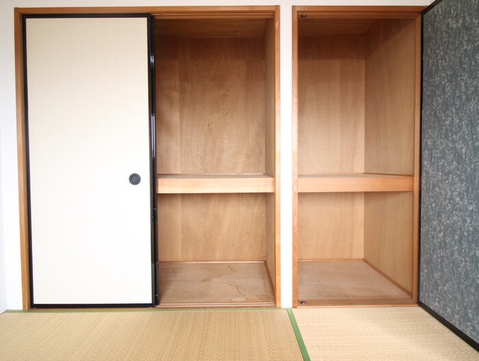 物件内観写真13　(収納)