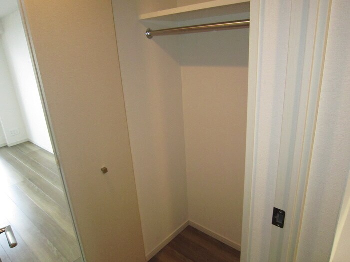 物件内観写真17　(収納)