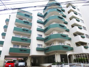 ﾗｲｵﾝｽﾞﾏﾝｼｮﾝ経堂第２(108)外観写真