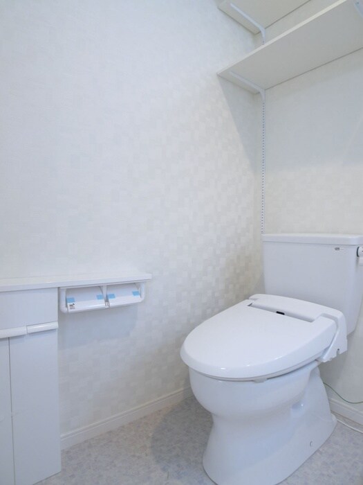 物件内観写真16　(トイレ)