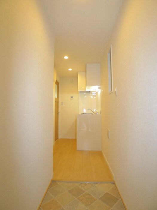 物件内観写真19　(玄関)