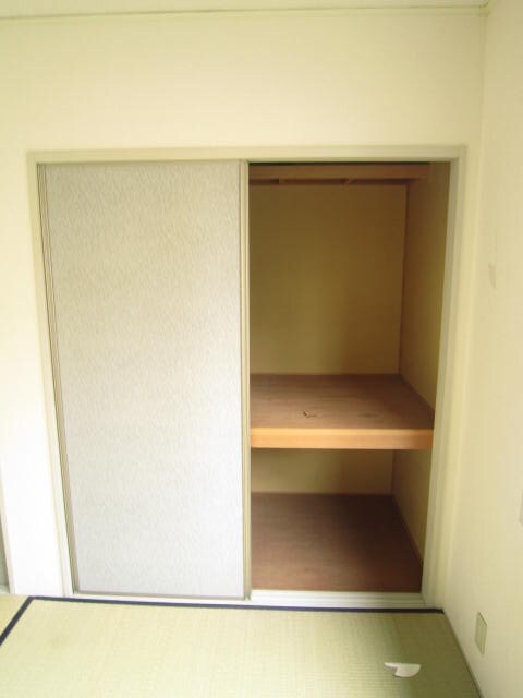 物件内観写真7　(収納)