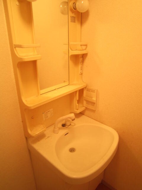 物件内観写真11　(洗面)