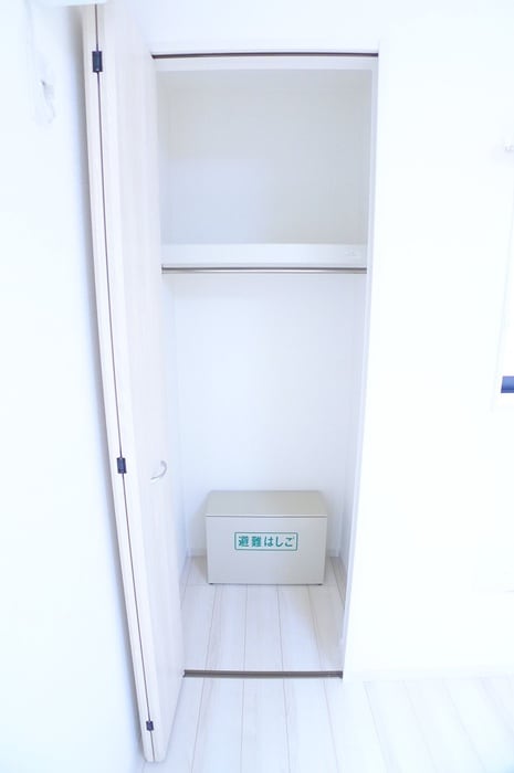 物件内観写真8　(収納)