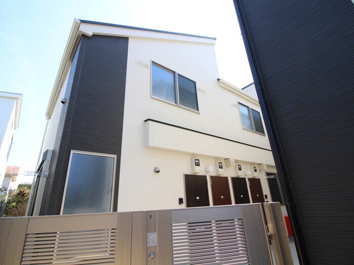 物件外観写真2　(外観写真)