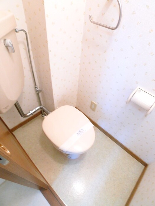 物件内観写真11　(トイレ)