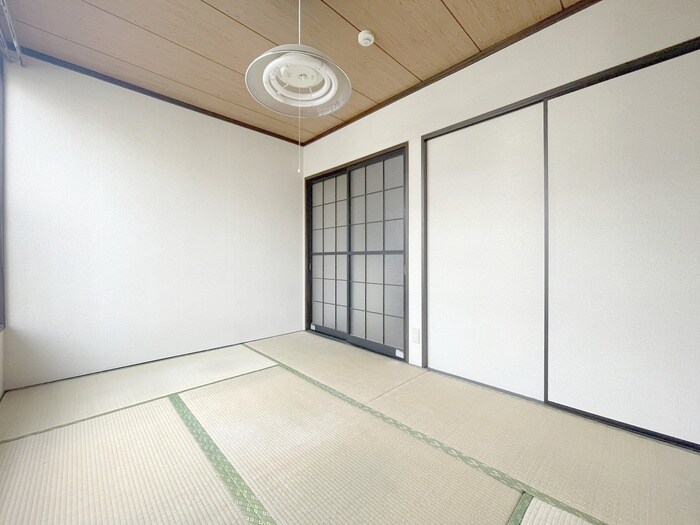 物件内観写真8　(居室)