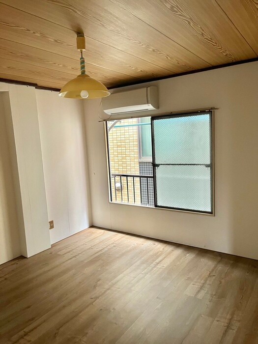 物件内観写真5　(居室)